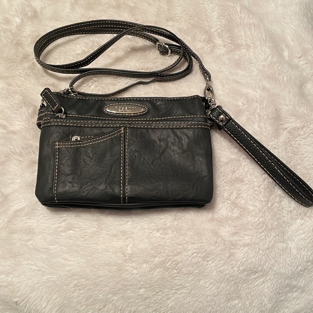 Rosetti vegan leather black crossbody bag like New!